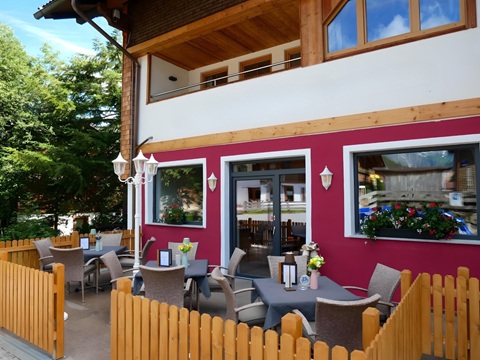 BERGHEIM - Gasthaus & Pension / Tannheim-Tirol
