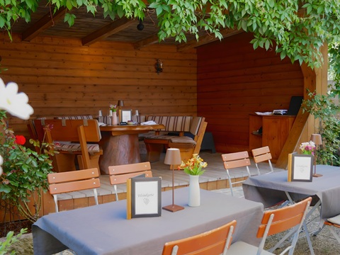 BERGHEIM - Gasthaus & Pension / Tannheim-Tirol