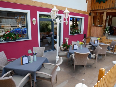 BERGHEIM - Gasthaus & Pension / Tannheim-Tirol
