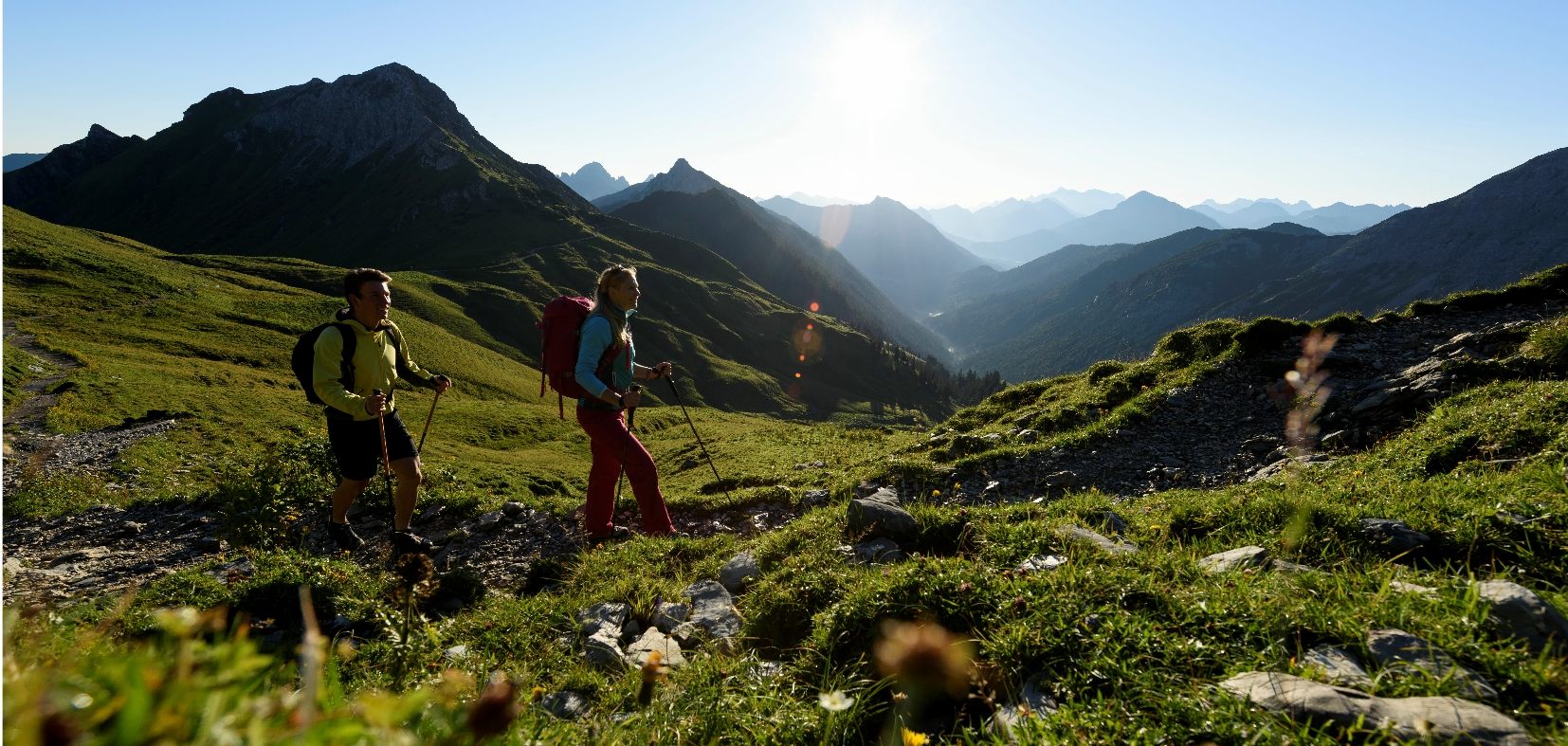Wandern im Tannheimer Tal: Plant Eure Bergtage von Tannheim aus und wohnt persönlich im Bergheim Tirol mit Halbpension.